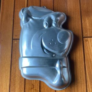 Vintage Wilton Yogi Bear cake pan